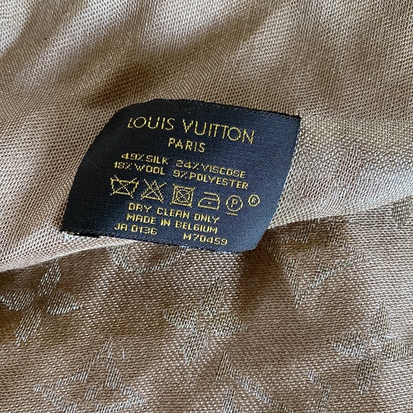 Louis Vuitton silk pashmina - Picture 2 of 7
